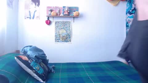 Snapshot of crystal_shadow chatting on February 2026 06:39:02 PM Crystal shadow online show from February 2026 06:39:02 PM