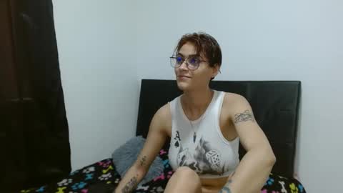 Crystal Blaze online show from February 2025 07:47:01 PM