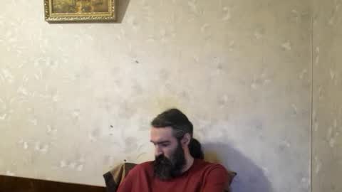 Snapshot of crystal_vibe chatting on May 2026 04:07:02 AM Crystallax online show from May 2026 04:07:02 AM