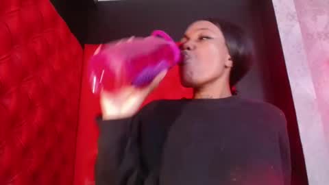 Snapshot of crystalbrooke3x chatting on November 2025 11:59:02 PM Crystal online show from November 2025 11:59:02 PM