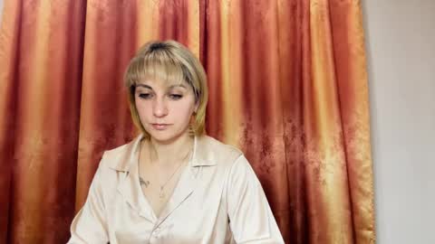 Mary online show from May 2026 07:45:02 PM