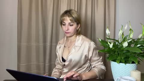 Mary online show from June 2026 08:11:02 PM