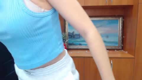 Stella online show from January 2025 11:00:02 AM