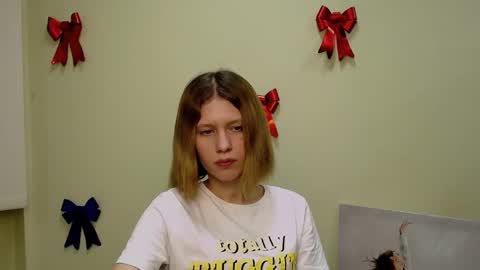 Stella online show from February 2025 05:03:02 PM