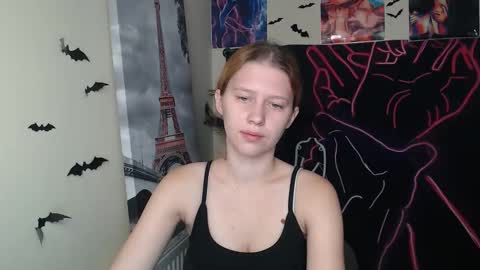 Stella online show from October 2025 07:21:02 AM