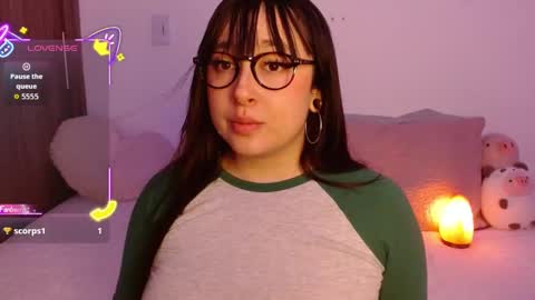 Snapshot of crystalitesq chatting on September 2025 02:00:02 AM Olivia online show from September 2025 02:00:02 AM