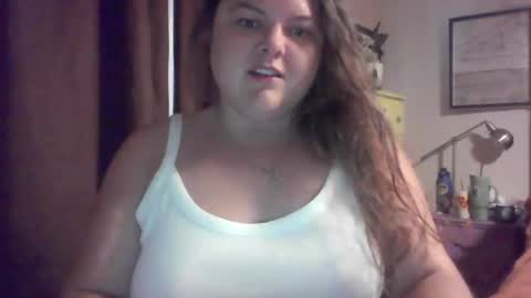 Snapshot of crystalizzzee chatting on October 2025 04:37:01 PM Herekittykitty69 online show from October 2025 04:37:01 PM