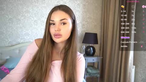 Nika online show from September 2025 06:24:02 AM