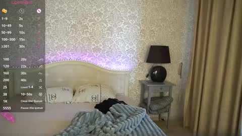 Nika online show from September 2025 07:32:01 AM