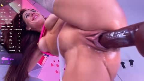 Snapshot of crystallana chatting on October 2025 07:17:01 AM Lana online show from October 2025 07:17:01 AM