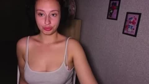 Kristina online show from September 2025 12:12:02 AM