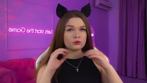 Crystal online show from March 2026 06:26:01 PM