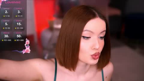 CrystalMo0n online show from March 2026 01:03:02 PM