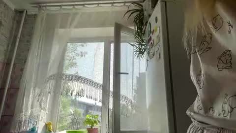 crystalstipp online show from June 2026 05:39:02 AM