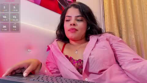 Snapshot of crystalvans chatting on May 2026 12:41:01 AM Cristal online show from May 2026 12:41:01 AM