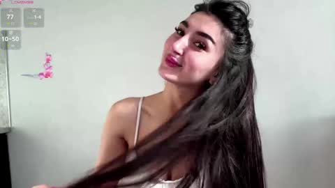 Snapshot of crystlepipkins chatting on May 2026 03:43:01 PM Diana online show from May 2026 03:43:01 PM