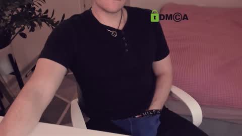 Snapshot of csavie chatting on December 2025 12:32:01 PM buddy online show from December 2025 12:32:01 PM