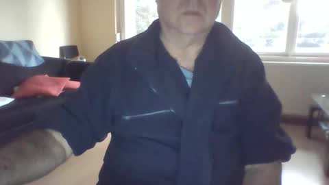 csikar1 online show from November 2025 07:25:02 AM