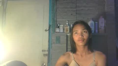 Snapshot of csiscar9 chatting on November 2025 06:12:01 PM Lauren online show from November 2025 06:12:01 PM