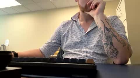 Snapshot of csmithchat1 chatting on December 2025 06:06:01 PM CSmith online show from December 2025 06:06:01 PM