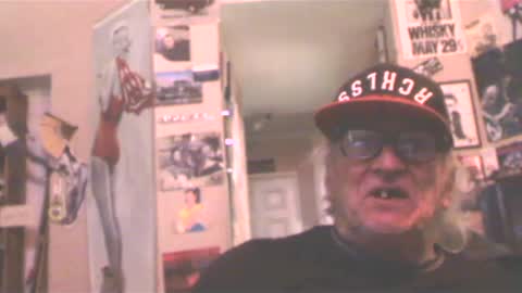 Snapshot of cuckingfunt chatting on December 2024 08:54:01 PM cuckingfunt online show from December 2024 08:54:01 PM