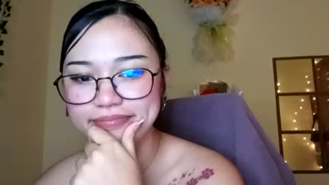 cuddle_queen69 online show from July 2026 04:59:02 PM