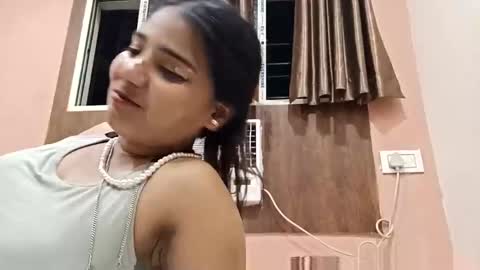 cuddlemuffins online show from February 2026 03:41:02 PM