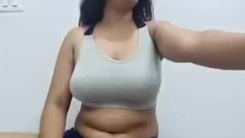 cuddlemuffins online show from July 2026 04:06:01 PM