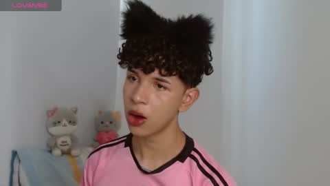 Cuddly online show from January 2025 05:37:02 PM