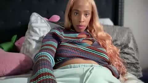 cum2charmxx online show from February 2026 02:40:02 AM