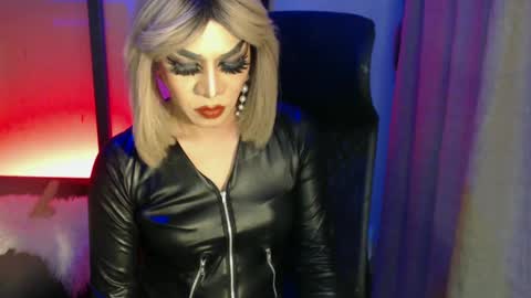 Snapshot of cum_4youbaby chatting on February 2025 10:06:02 PM CUMMELA SLUTI online show from February 2025 10:06:02 PM