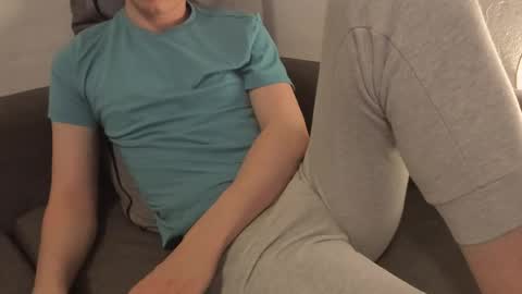 Snapshot of cum_for_cum chatting on May 2026 12:33:01 PM Kenny online show from May 2026 12:33:01 PM