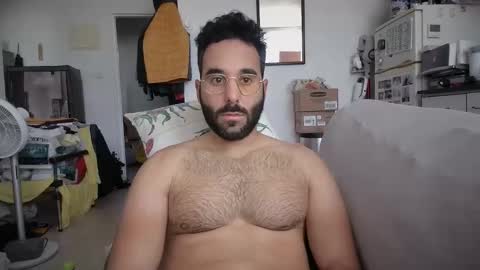 Snapshot of cuman15 chatting on February 2026 08:13:02 AM Cuman online show from February 2026 08:13:02 AM