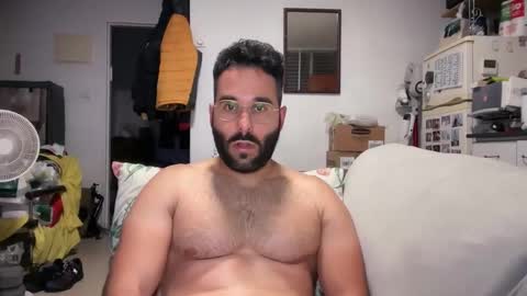 Snapshot of cuman15 chatting on April 2026 11:05:01 PM Cuman online show from April 2026 11:05:01 PM