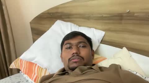 Snapshot of cumbaba6240 chatting on April 2026 12:32:01 PM Baba online show from April 2026 12:32:01 PM