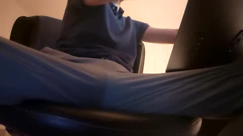 cumddy93 online show from October 2025 12:22:02 AM