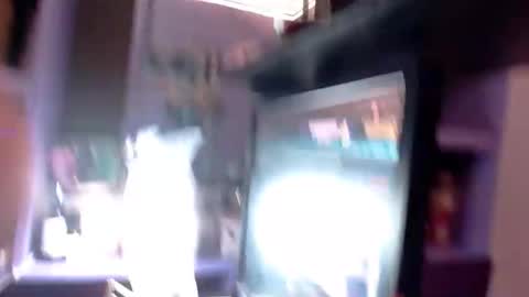 cummdumpapril online show from October 2025 03:20:01 PM