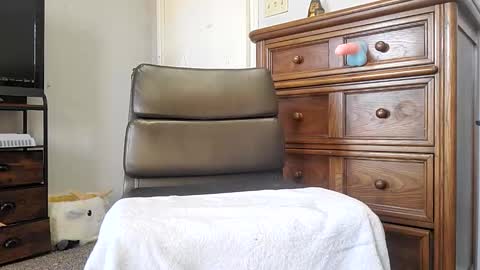 Snapshot of cummfights chatting on December 2024 06:10:01 PM Charlie Mitchell   online show from December 2024 06:10:01 PM