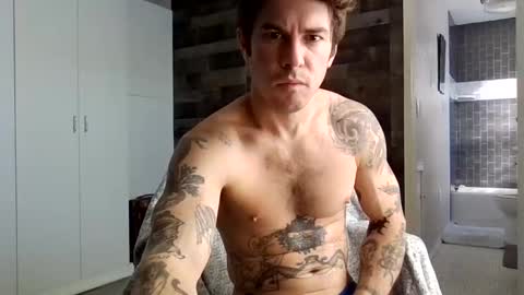 Snapshot of cummfights chatting on October 2025 02:10:01 PM Charlie Mitchell   online show from October 2025 02:10:01 PM