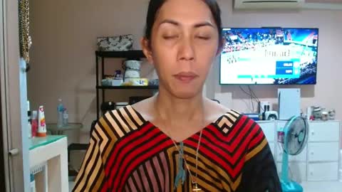 Leah Vergara online show from October 2025 11:40:01 AM