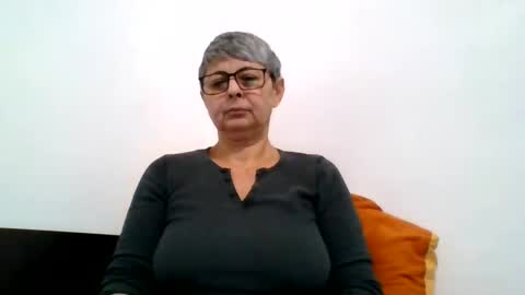 Snapshot of cuplu4346529860 chatting on December 2024 02:47:02 PM couple online show from December 2024 02:47:02 PM