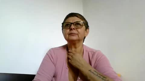 Snapshot of cuplu4346529860 chatting on October 2025 09:32:01 AM couple online show from October 2025 09:32:01 AM