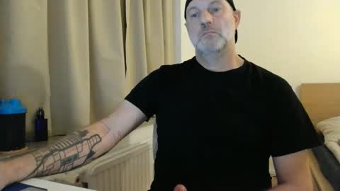 Curman85 online show from January 2026 11:51:02 PM