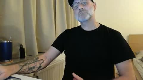 Snapshot of curman85 chatting on February 2026 12:36:01 AM Curman85 online show from February 2026 12:36:01 AM