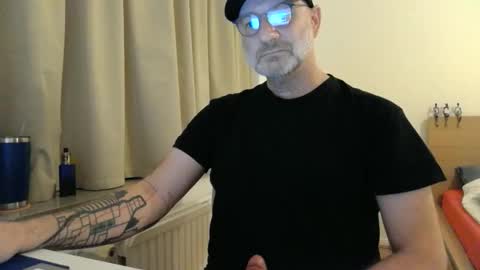 Snapshot of curman85 chatting on February 2026 08:05:02 PM Curman85 online show from February 2026 08:05:02 PM