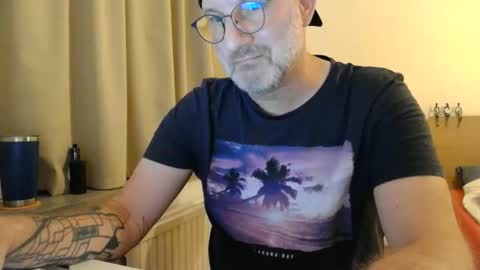 Snapshot of curman85 chatting on February 2026 11:23:02 PM Curman85 online show from February 2026 11:23:02 PM