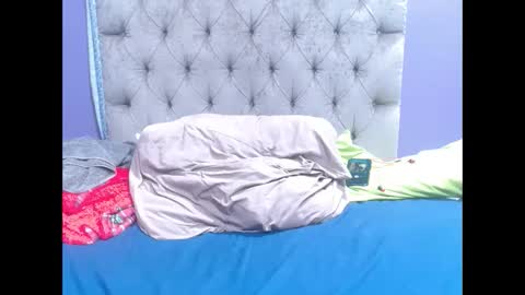 Snapshot of curveychubbyzoe chatting on December 2025 02:39:02 AM curveychubbyzoe online show from December 2025 02:39:02 AM