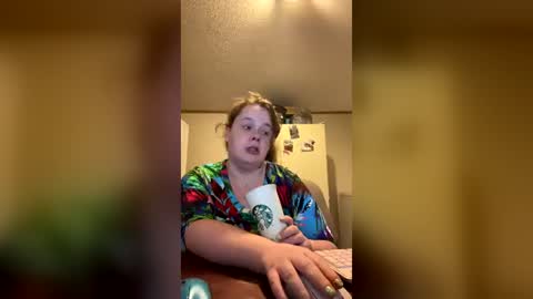 Snapshot of curvyplayday chatting on July 2026 03:34:01 AM dahlia -kim online show from July 2026 03:34:01 AM