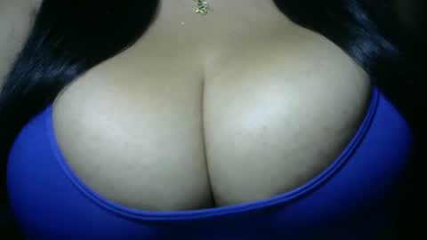 curvysexy_rose online show from April 2026 10:04:02 PM
