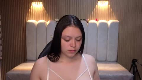 cute_angel_1 online show from March 2026 02:48:01 AM
